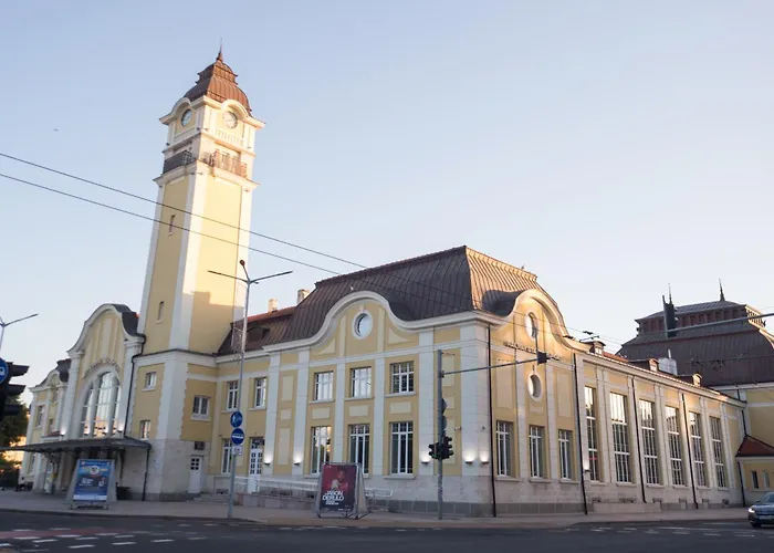 Apartmán Large 2 Bedrooms Flat - Center - In Front Of The