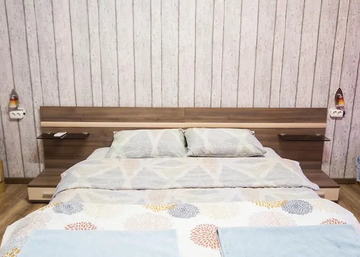 Large 2 Bedrooms Flat - Center - In Front Of The Apartmán